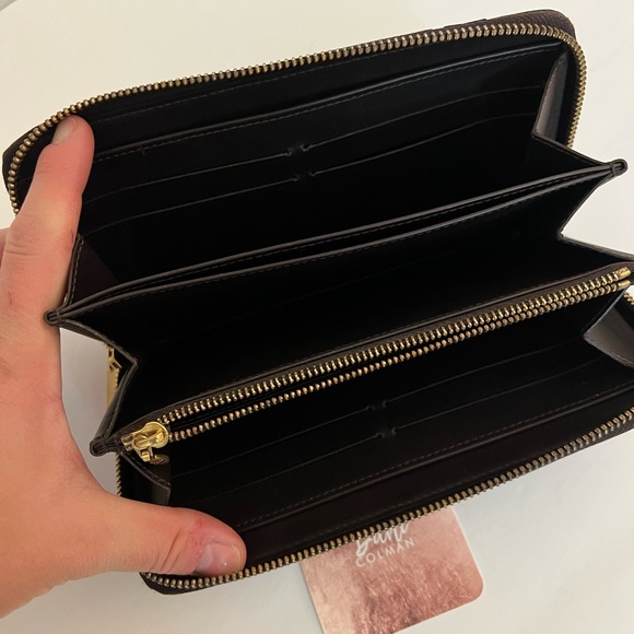 Vernis Zippy Wallet - Picture 3 of 8